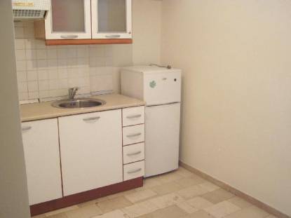 Rent renovated apartment Center Egnatia nearby